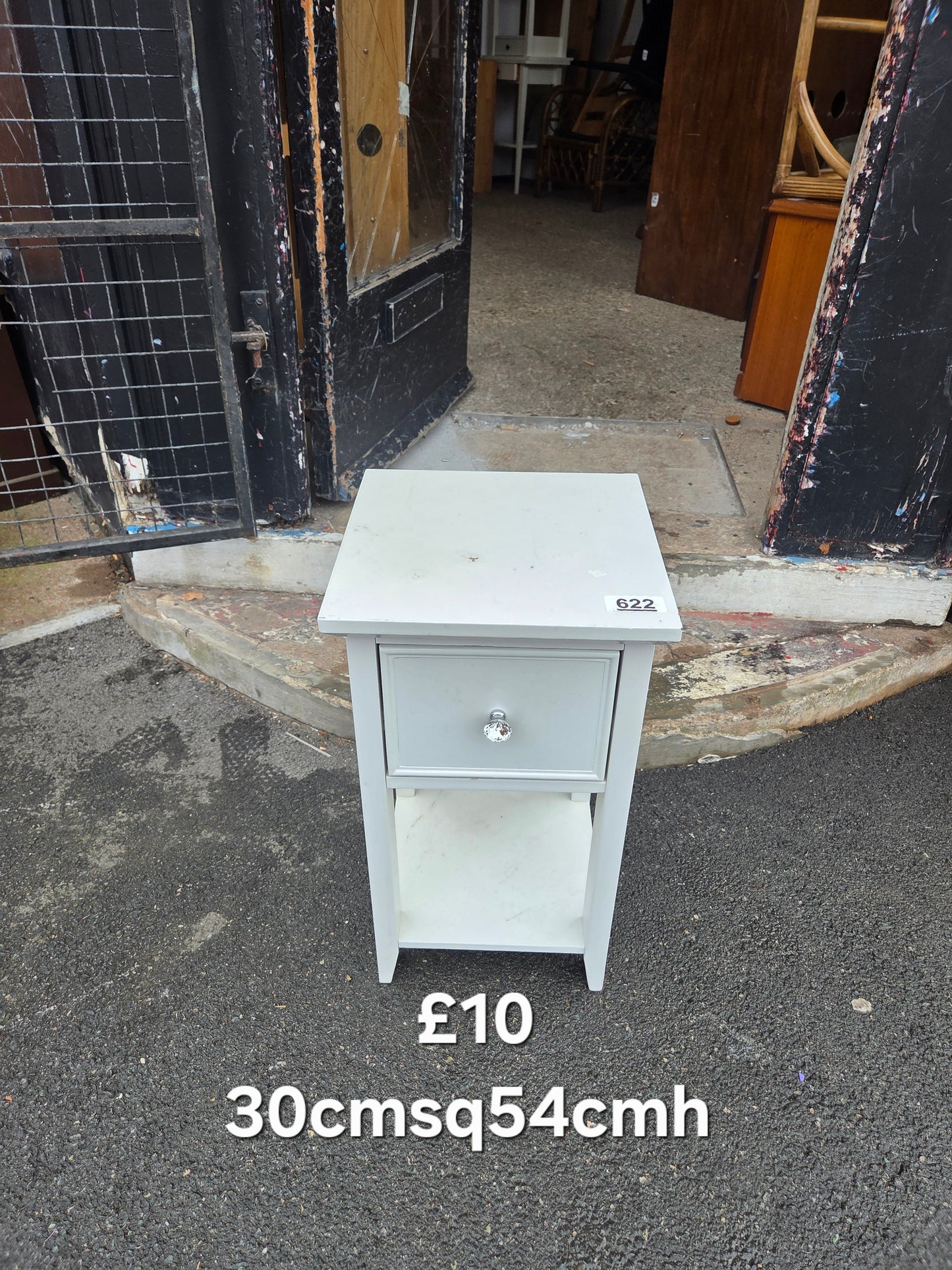 Side table π Free delivery in Leicester π