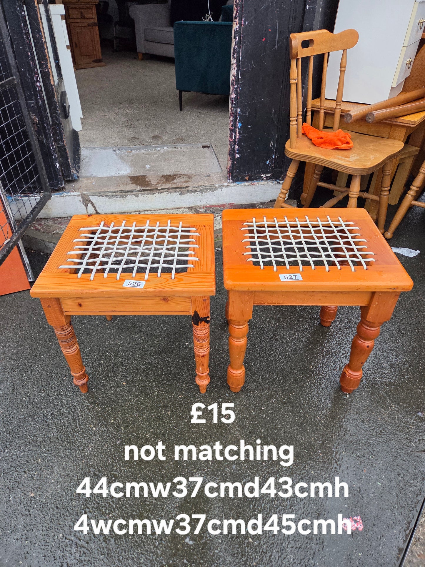 2 side tables π Free delivery in Leicester π