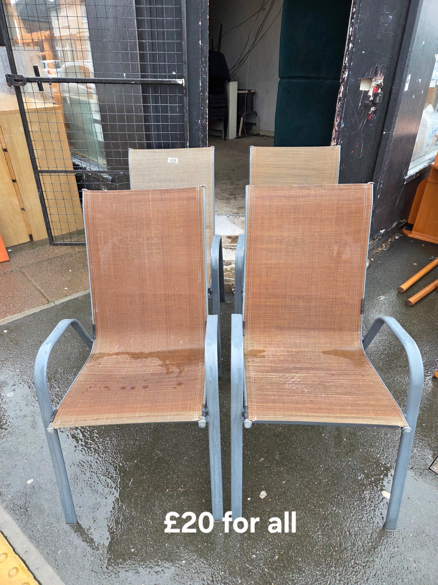 4 garden chairs π Free delivery in Leicester π