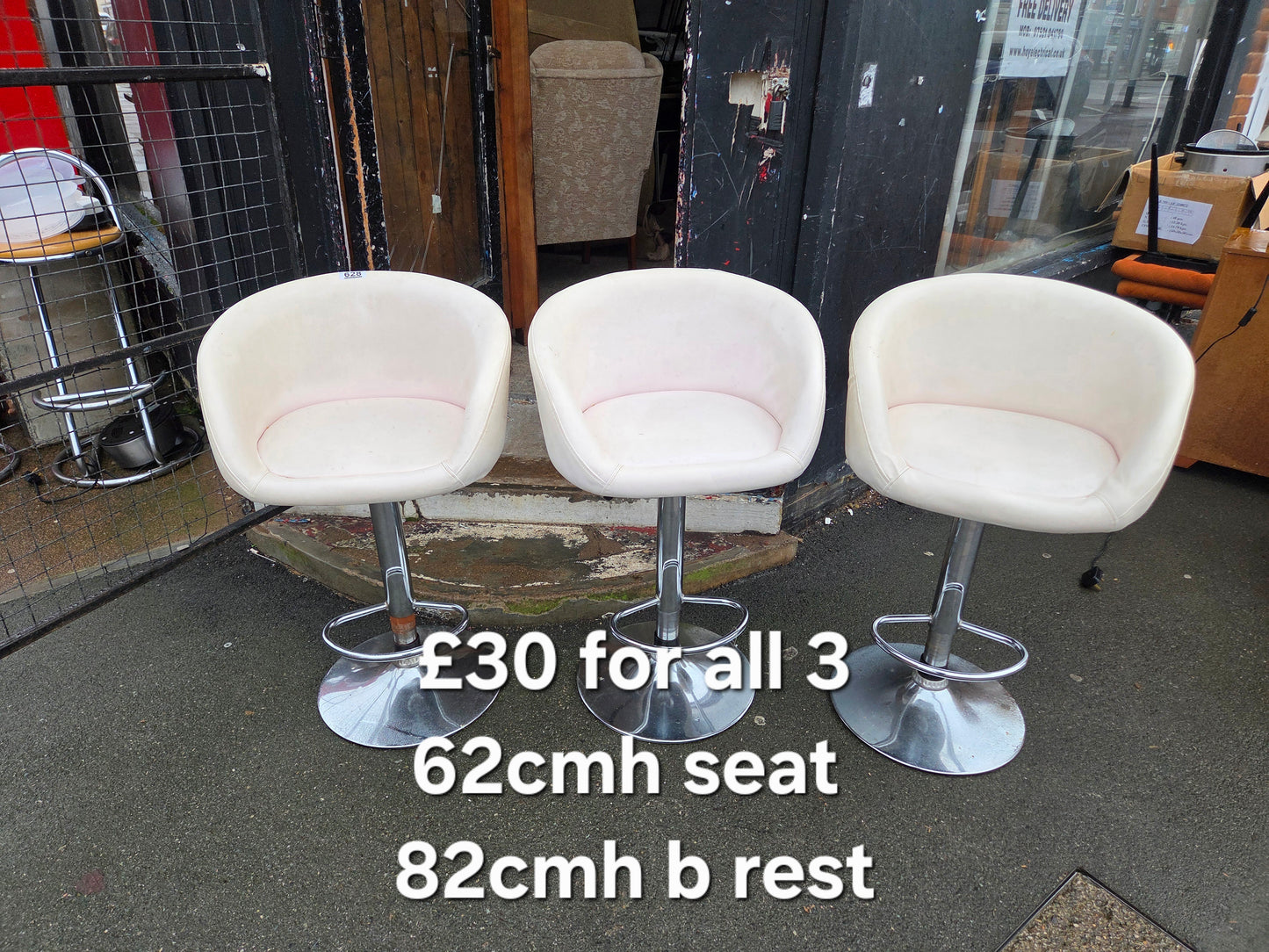 3 bar stools π Free delivery in Leicester π
