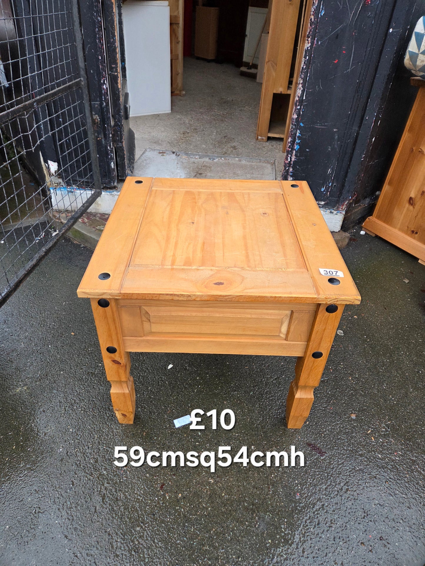 Side table π Free delivery in Leicester π