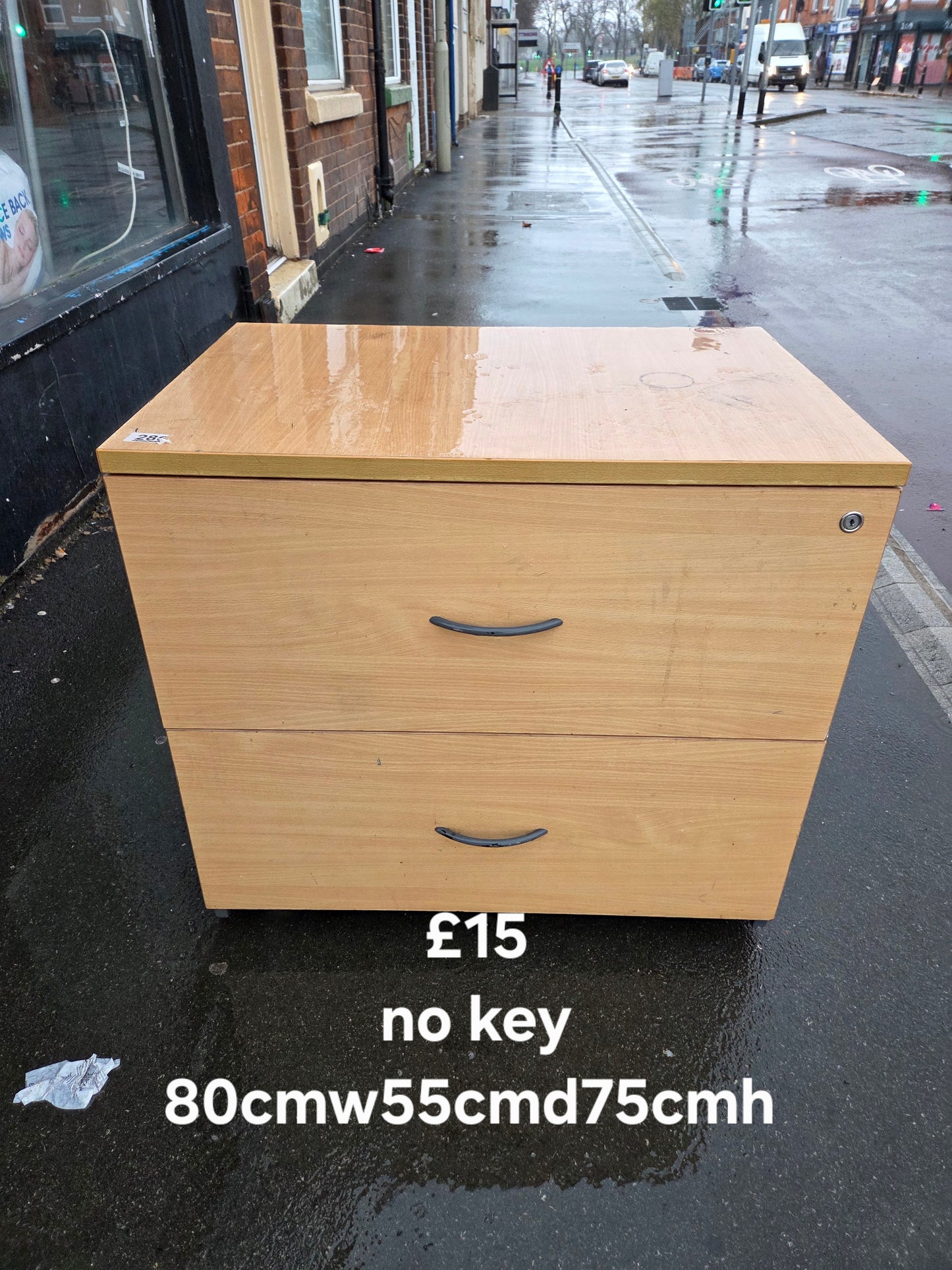 Large filing cabinet no key 🌟 Free delivery in Leicester 🌟