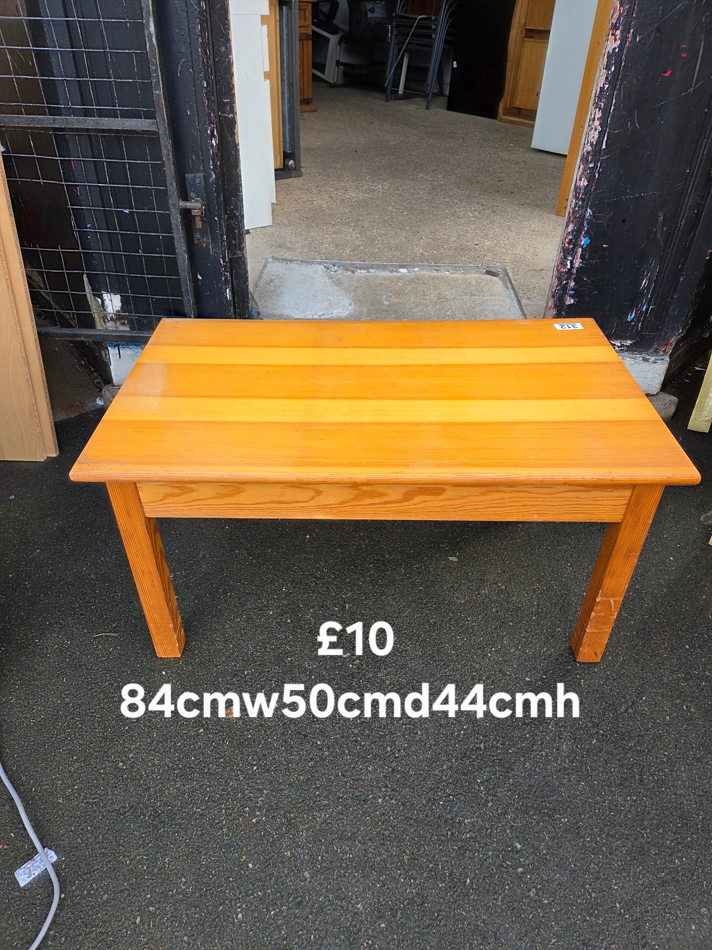 Coffee table 🌟 Free delivery in Leicester 🌟