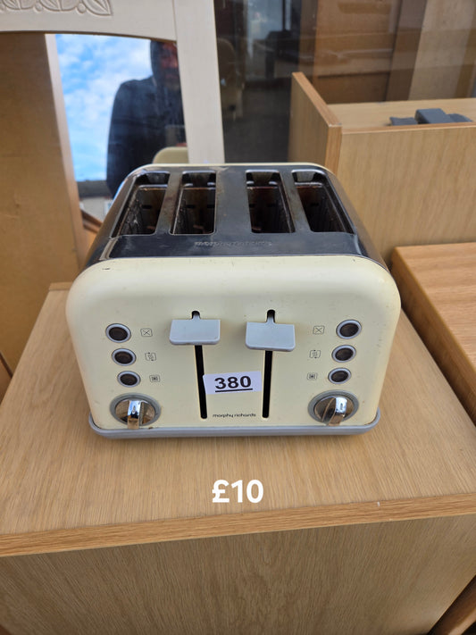 Morphy Richards 4 slice toaster 🌟 Free delivery in Leicester 🌟