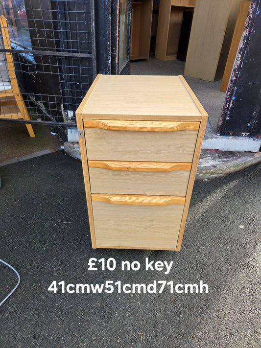Filing cabinet 🌟 Free delivery in Leicester 🌟
