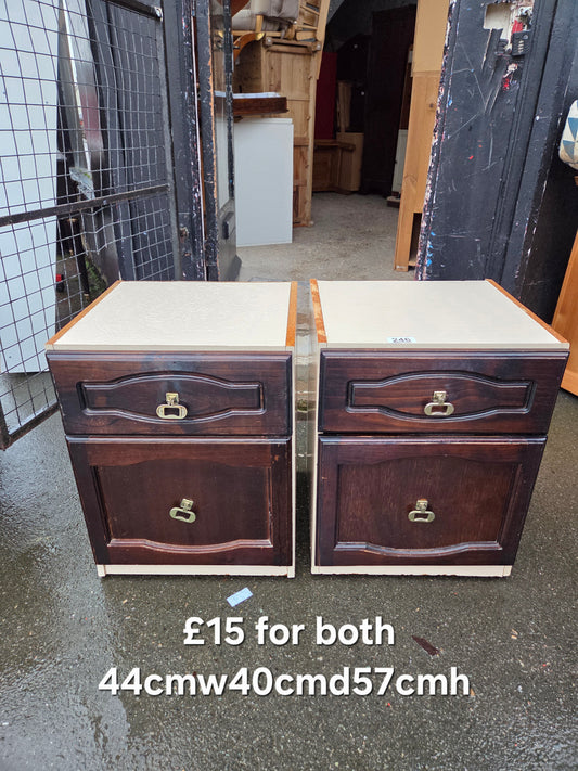 2 bedside tables 🌟 Free delivery in Leicester 🌟