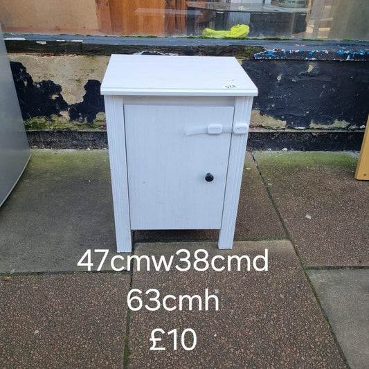 Bedside table 🌟 Free delivery in Leicester 🌟